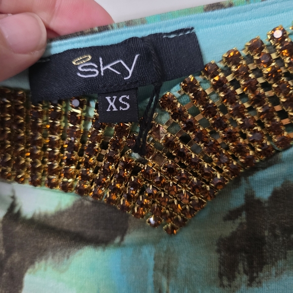 Nwot Sky Brand crystal rhinestone cutout strapless dress Size Xtra Small-flawed - Picture 6 of 7